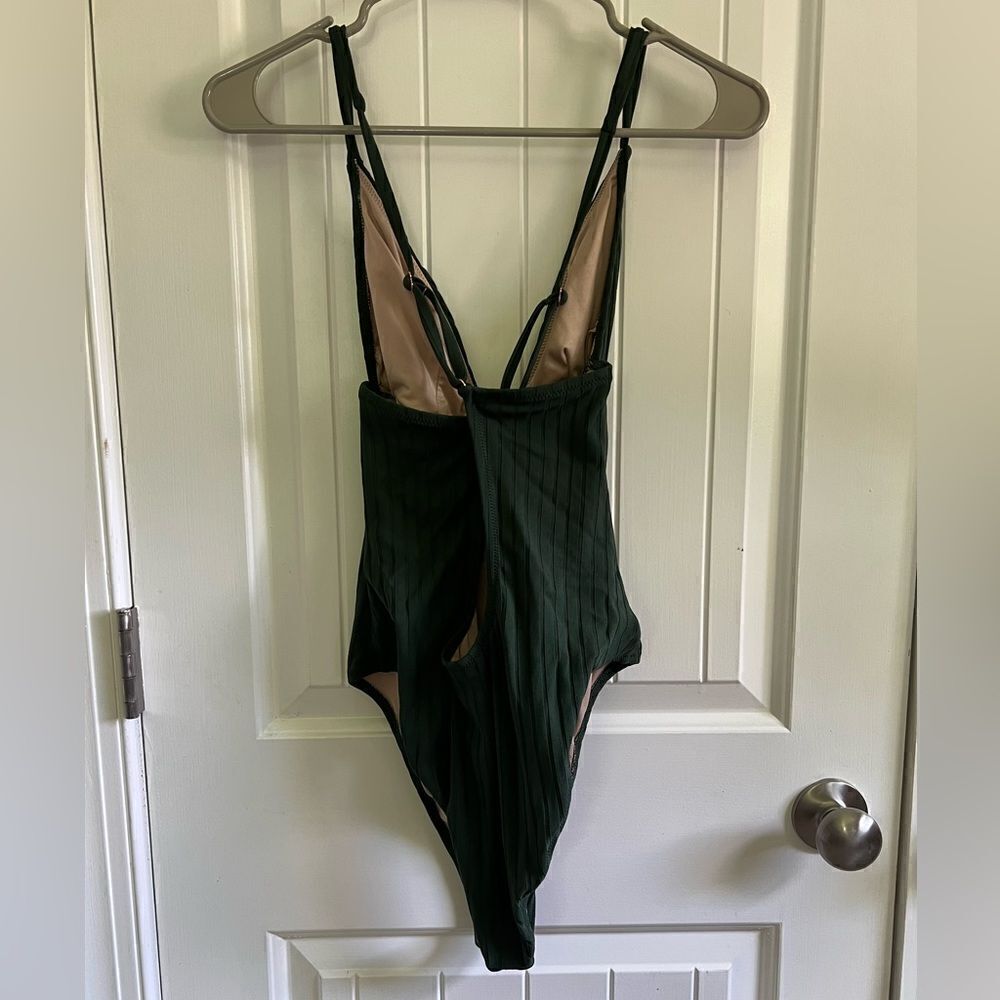 Shade & Shore One Piece Swimsuit - Picture 7 of 10